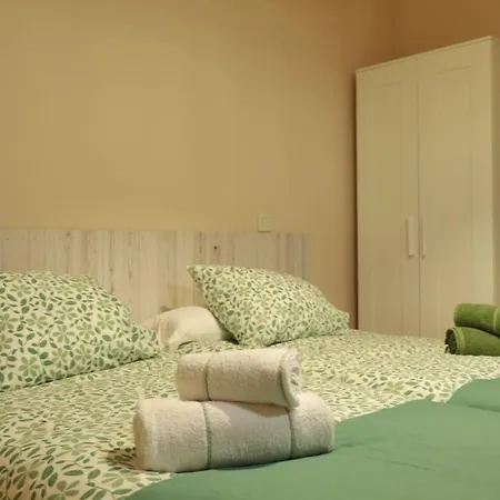 Casa Del Maestro * Orbita