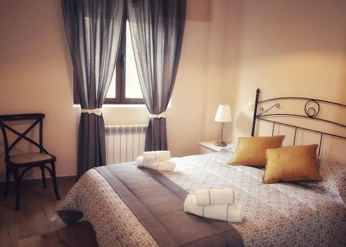 Casa Del Maestro * Orbita