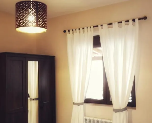 Casa Del Maestro * Orbita